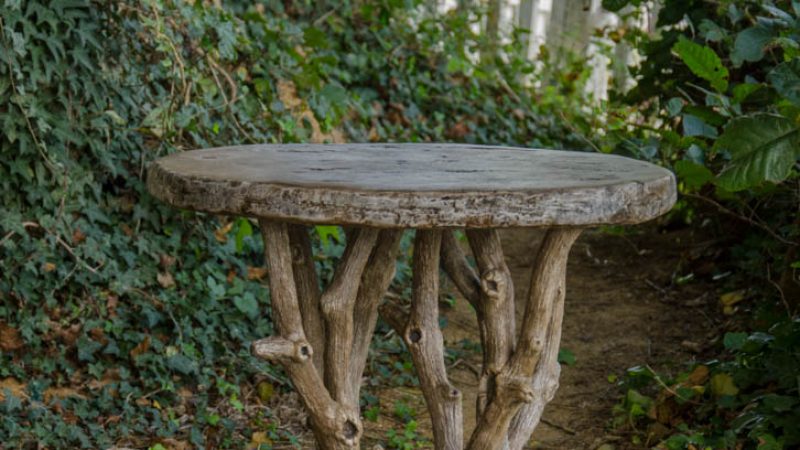 faux-bois-stone-top-table