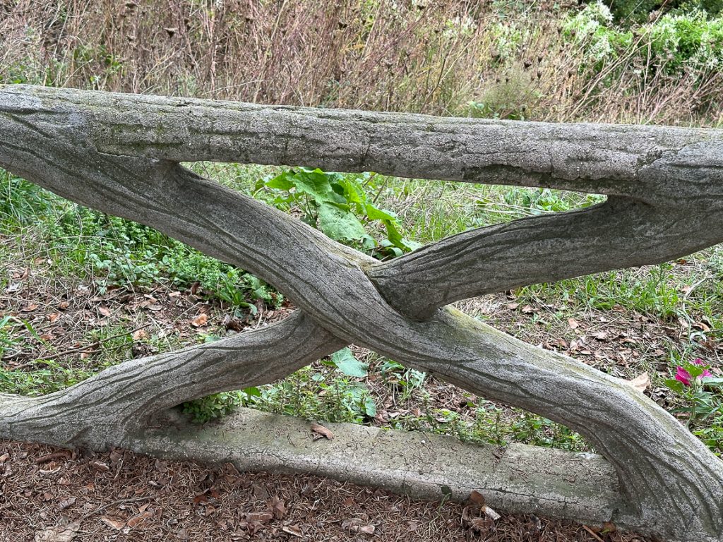 Faux bois at the railing detail at Parc des Buttes-Chaumont