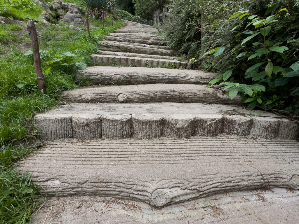 Faux bois steps at Parc des Buttes-Chaumont